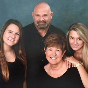 Meet your Posher, Paula